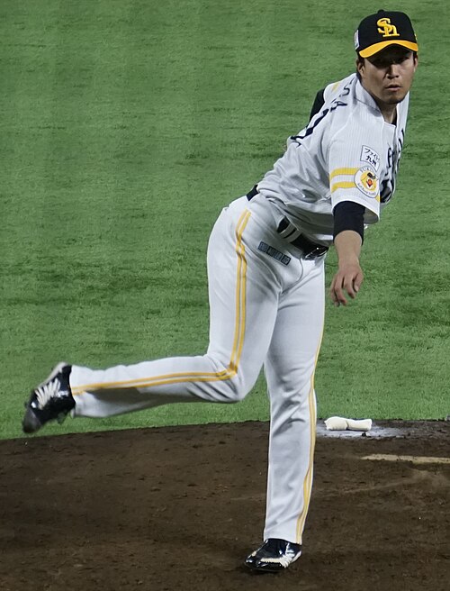 千賀滉大本人の写真